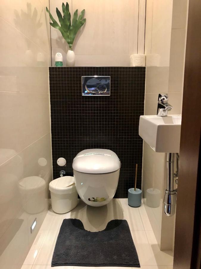 Apartman Suzanne Banská Bystrica Exteriör bild