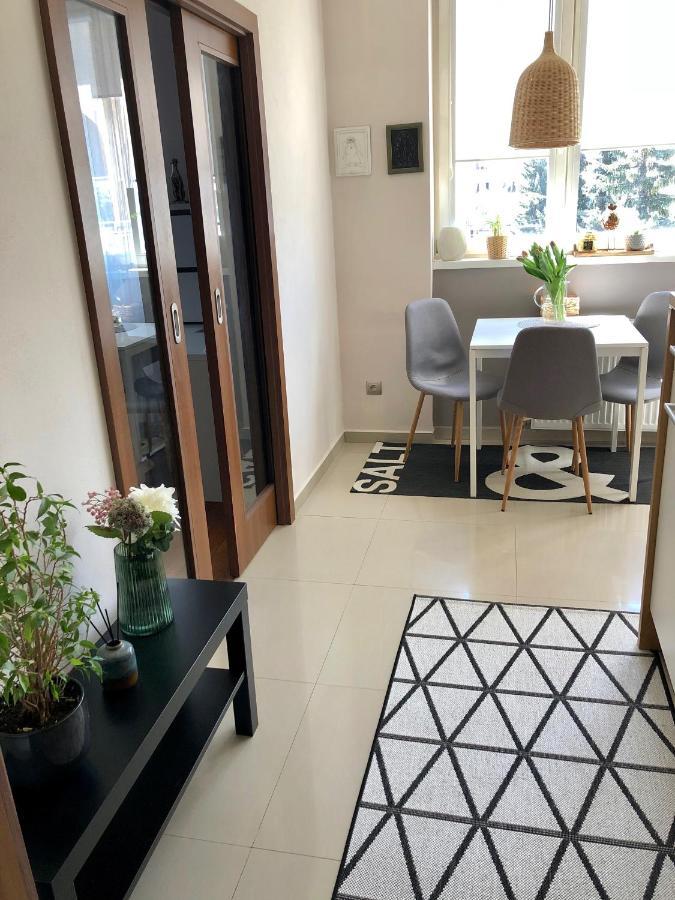 Apartman Suzanne Banská Bystrica Exteriör bild